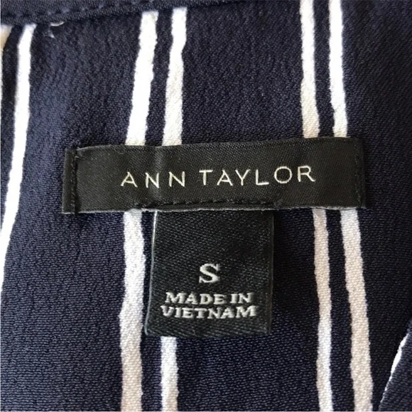 Ann Taylor Striped Print V‎ Neckline Sleeveless Shift Dress - Picture 5 of 8